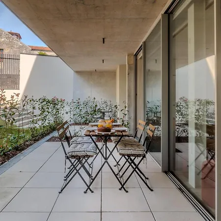 Urban Martinho By House And People Apartman Braga