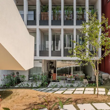 Urban Martinho By House And People Apartman