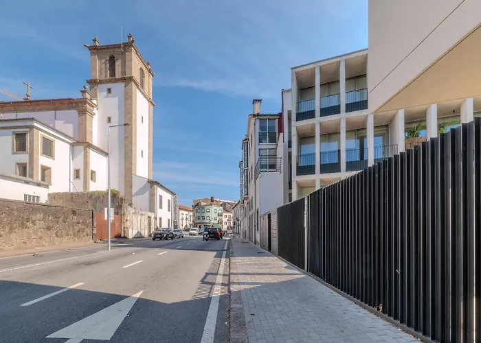 Urban Martinho By House And People * Braga